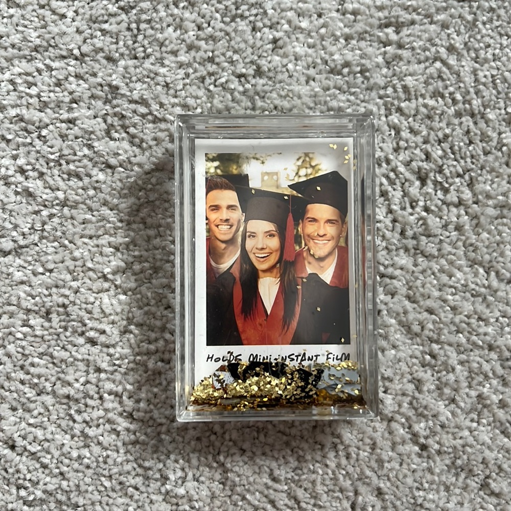 2.1in x 3.4in graduation frame